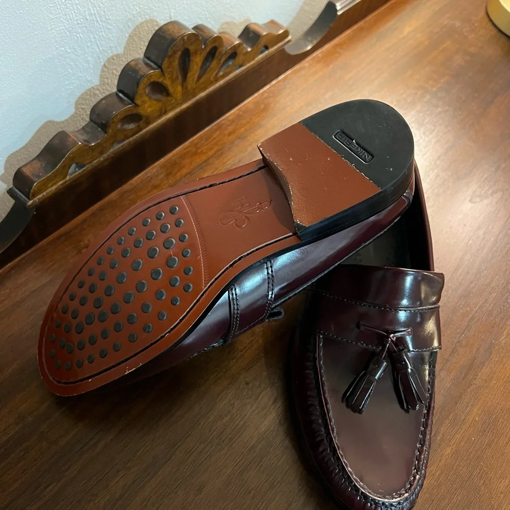 Men’s Cole Haan Dark Red Tassel Loafers - Picture 4 of 6